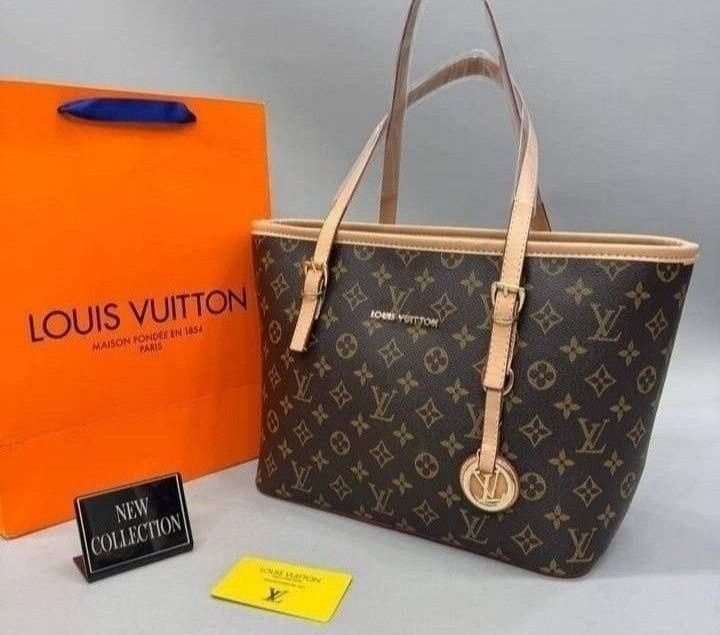 Geanta damă model office,logo metalic auriu,saculet, etichetă