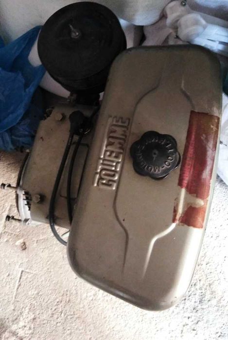 Двигател/Двигатели