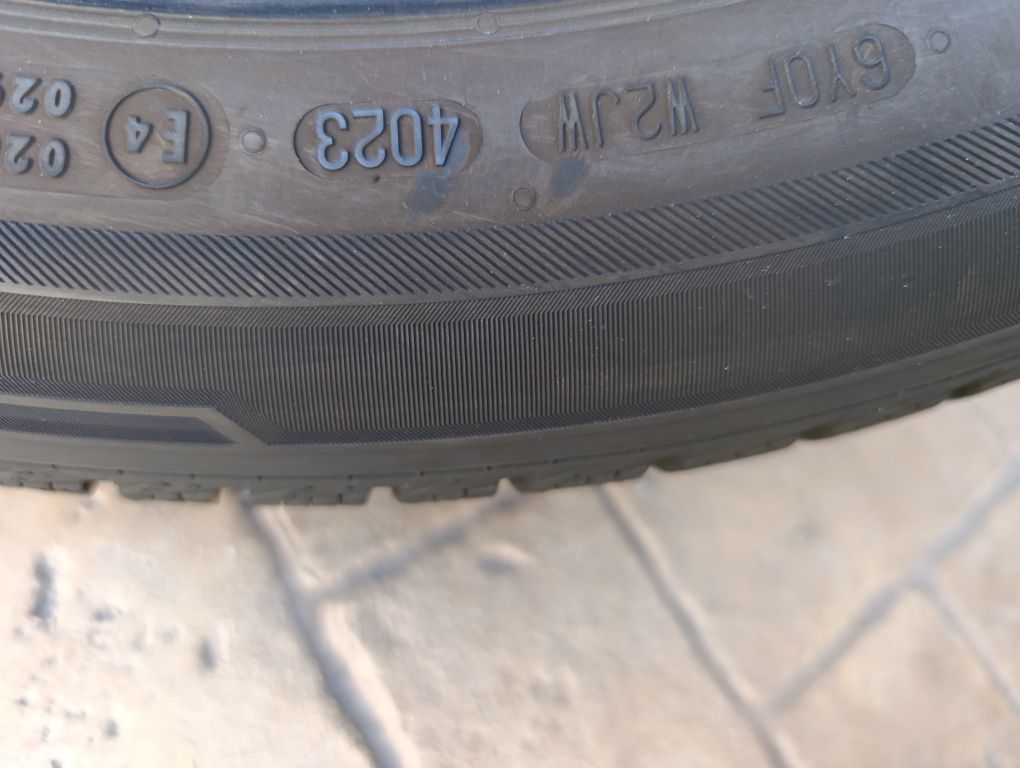 Зимни гуми BARUM 205/55/16 Polaris 5,dot 4023