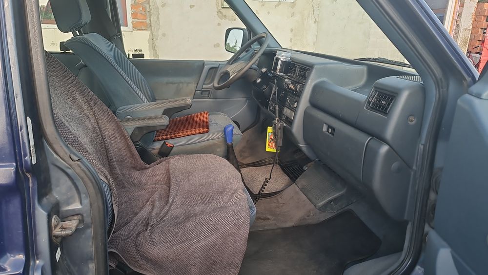 t4 caravelle 9 locuri
