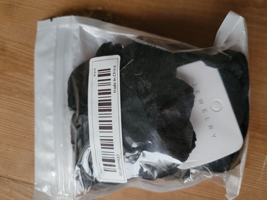 Cercei mari negri tip floare