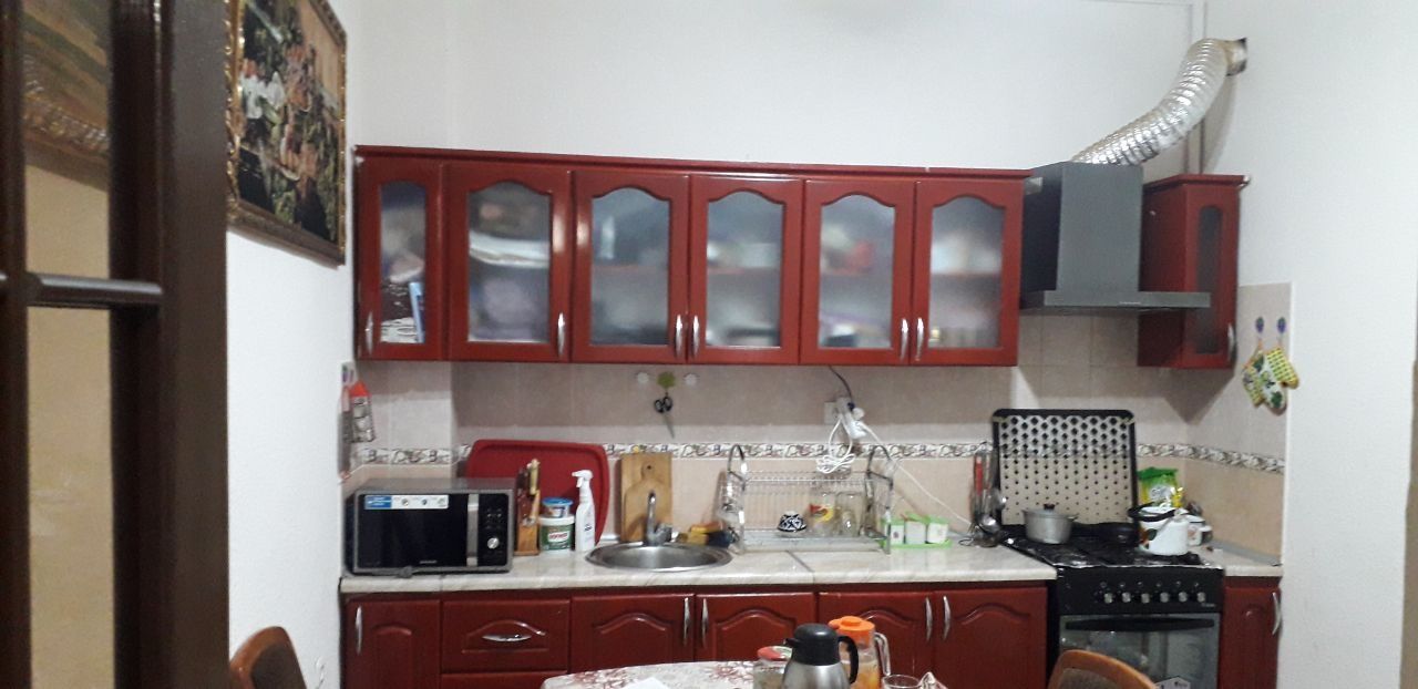 Zangiota tumani solnichniyda 6 sotixli kotej tez va arzon otiladi