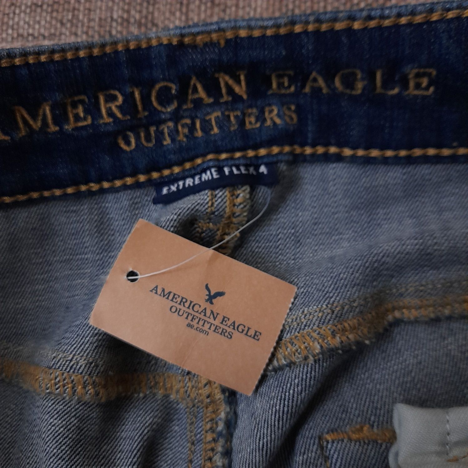 Американские джинсы AMERICAN EAGLE