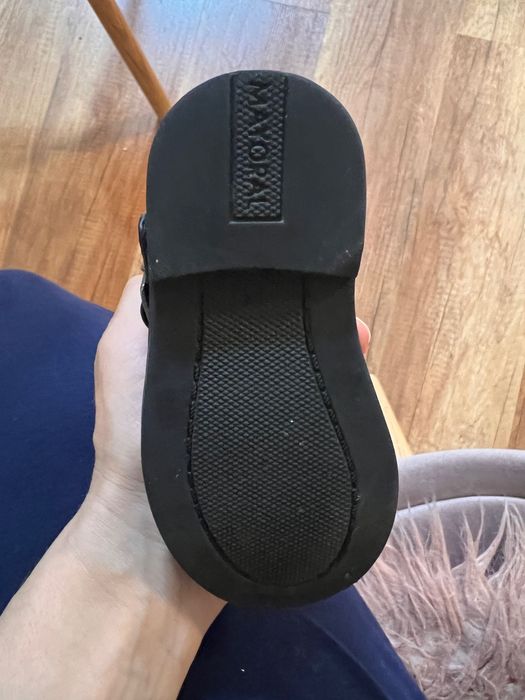 Бебешки обувчици