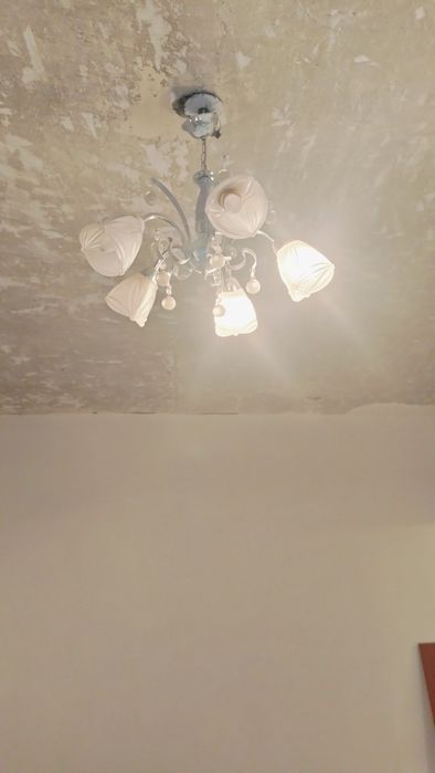 Люстра хорошом состояние