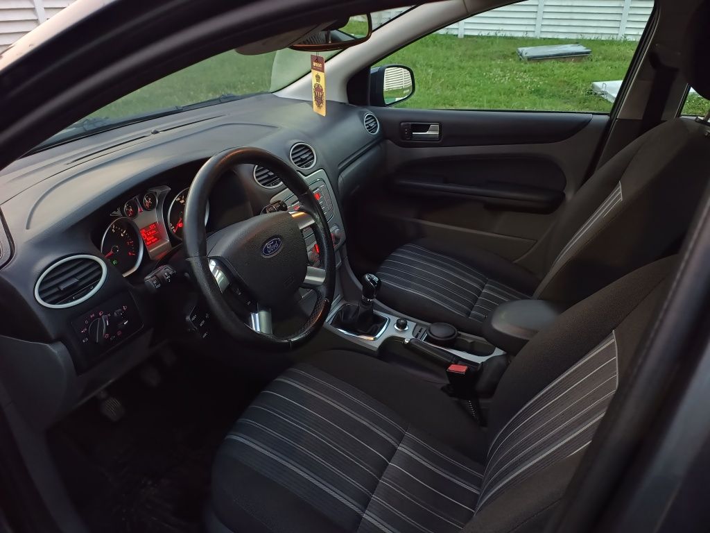 Ford Focus Berlina 2009