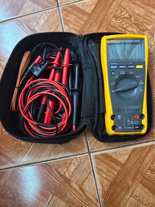 Multimetru digital Fluke 179 series, NOU