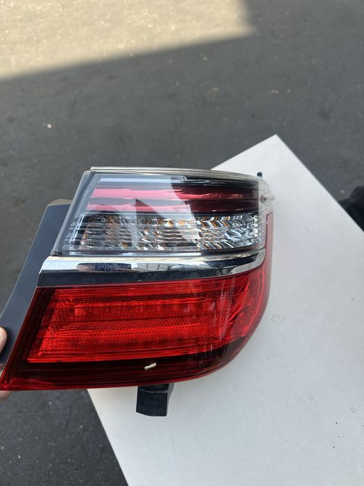 Фонарь на Камри 55 европа