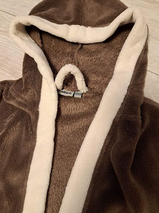 Halat de baie maro baiat marimea 122 128 7-8 ani