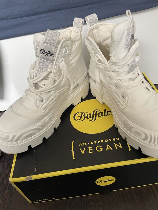 Buffalo Raven Hi 41