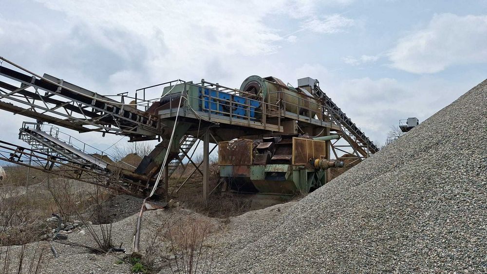 Statie sortare cu concasare