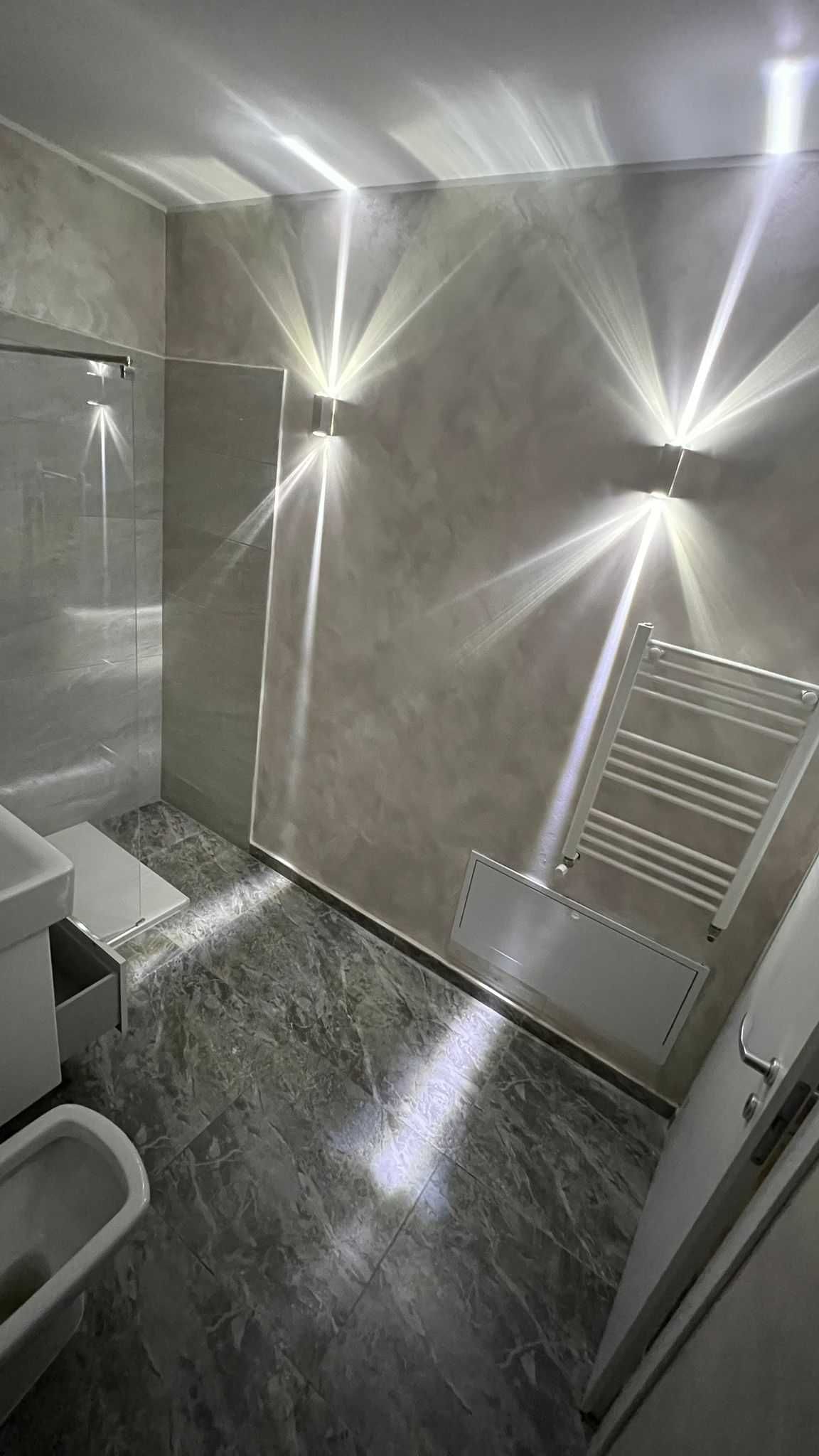 Apartament NEW  / 2 camere , + loc de parcare + Balcon + Beci !