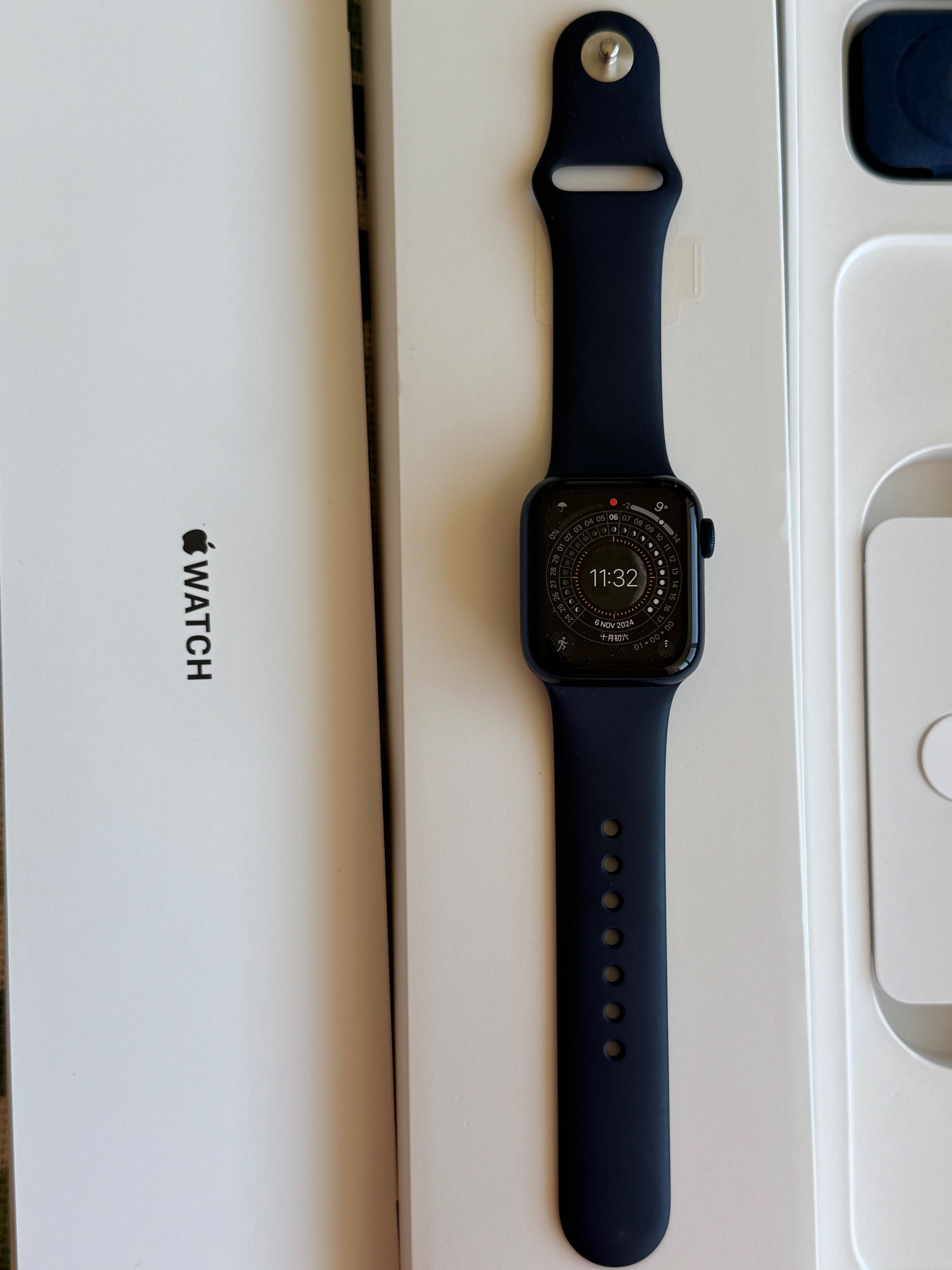 Apple Watch 6, 40 mm, 32 GB, Blue