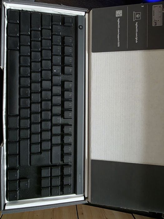 Tastatura Logitech G515 TKL