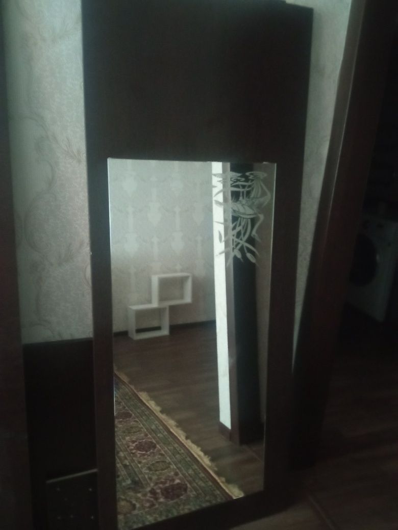 Два чёрное ламинированное
