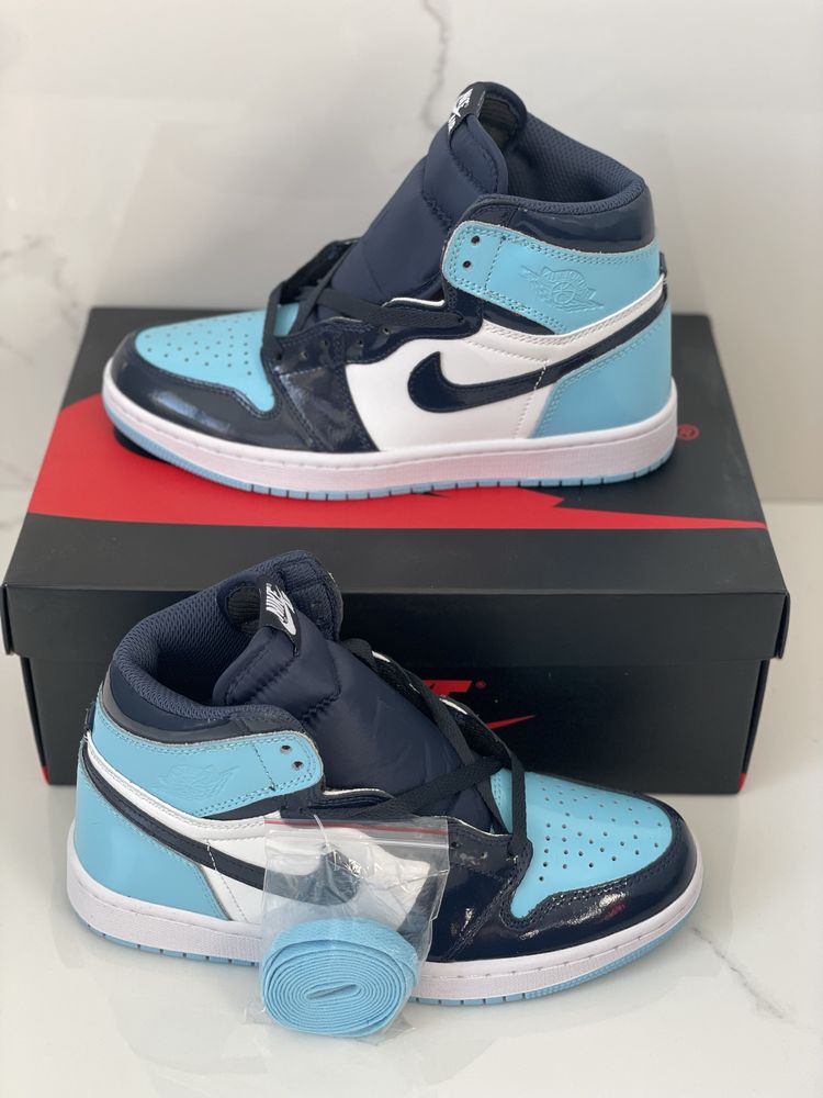 Air Jordan 1 Retro High UNC Patent Blue