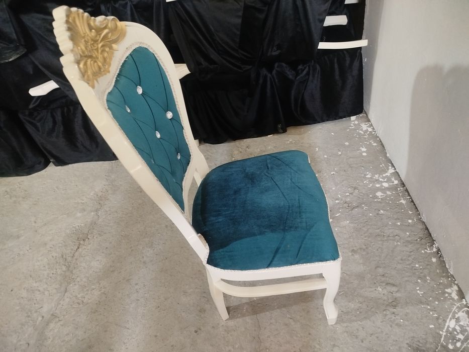 Жозиба стул с отилади сони 210та