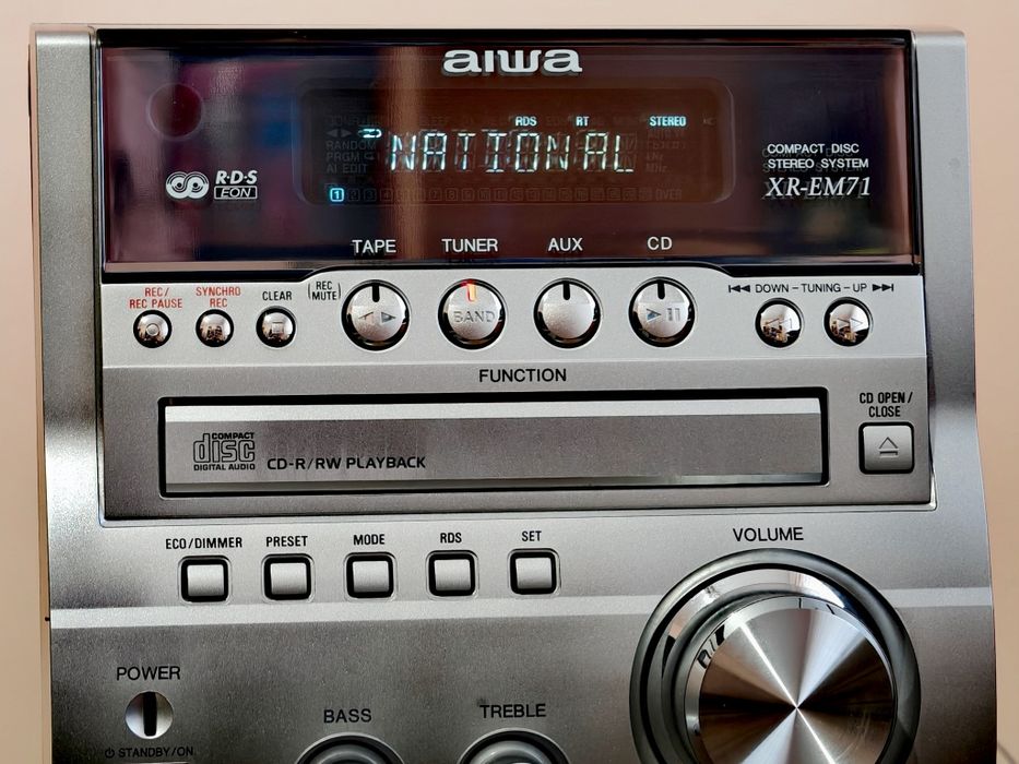 Aiwa XR-EM71. Sistem audio bijuterie. Impecabil. Preț fix !