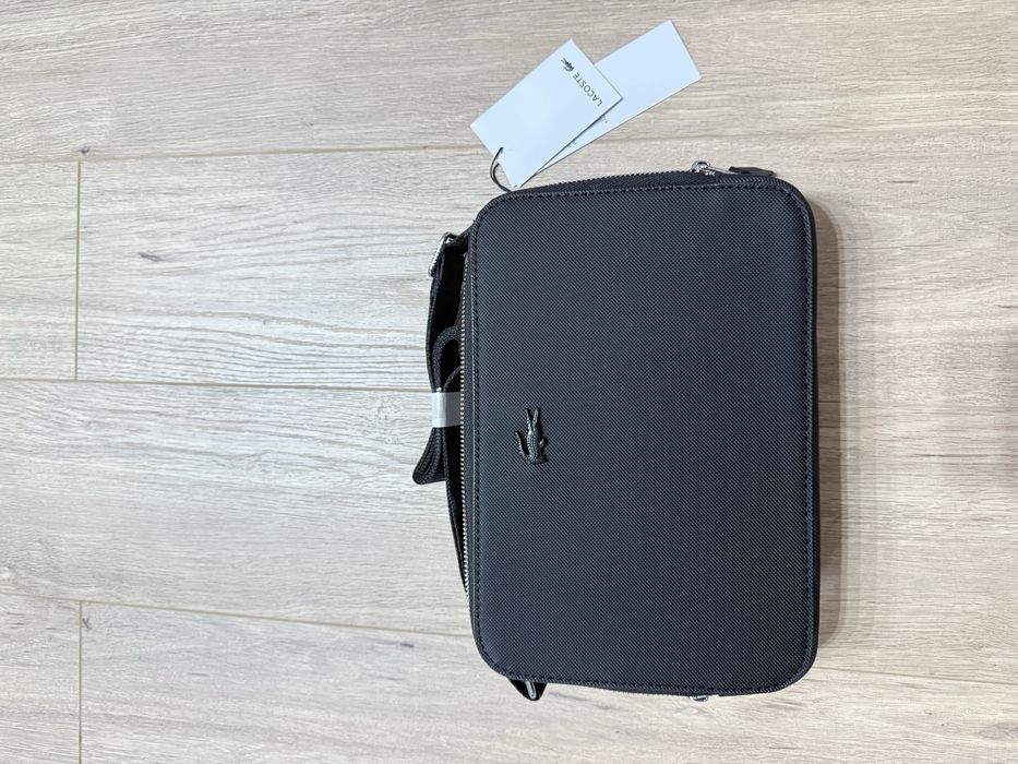 Borseta Lacoste Neagra