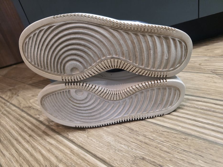 Дамски маратонки NIKE Court Vision Alta