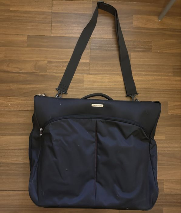 Geanta costume calatorii Samsonite