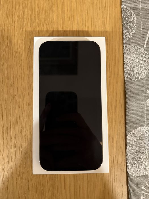 Iphone 14 Pro 1TB Black Като Нов