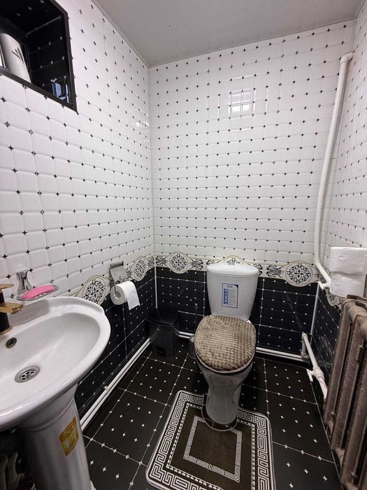 Buxoroda TAYYOR 6 Sotiqli hovli sotiladi