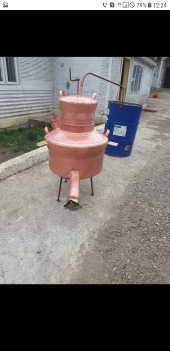 Vând cazan de țuică la 100 de Litri  cu fundul de 4 mm