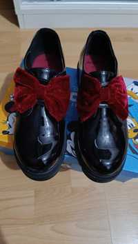 Pantofi fetița Minnie Disney