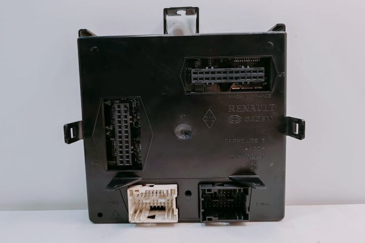 Modul BSI Renault UCH 8200179408 Renault Laguna a 2-a generatie