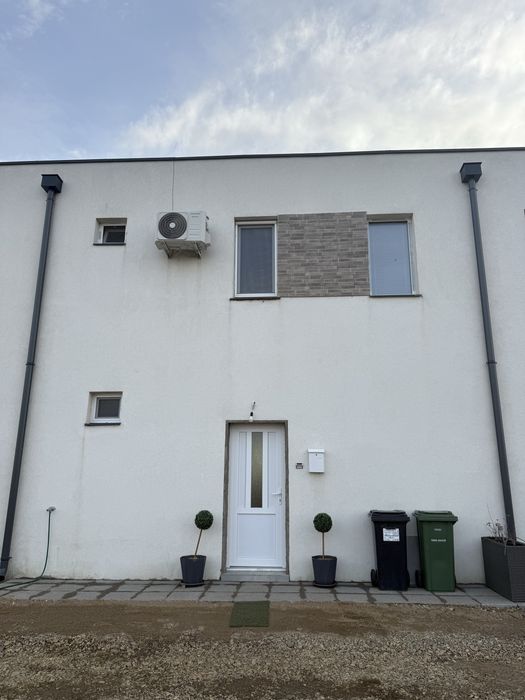 Casa de vanzare Nojorid