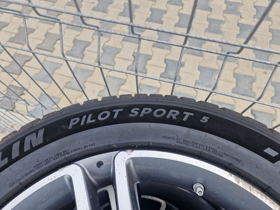 Гуми с Джанти за Mercedes S class W222 245/50 ZR 18 Michelin 2024 dot