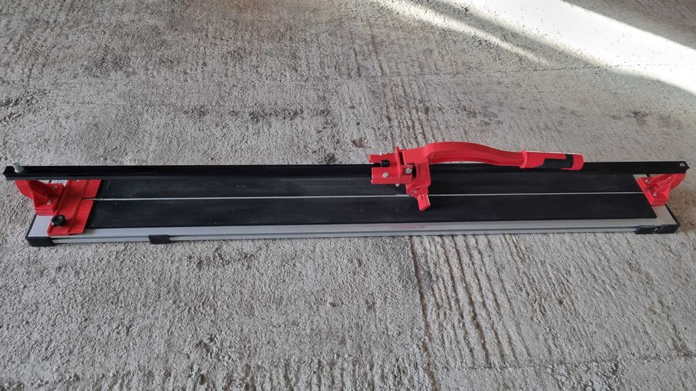 Машина за рязане на плочки