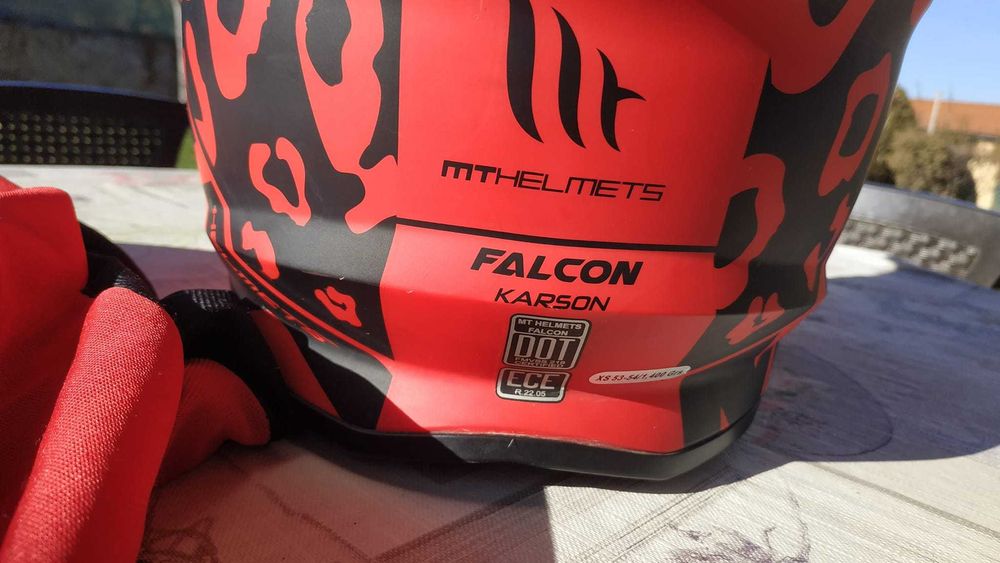 Каска Falcon Karson