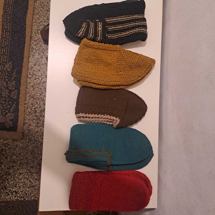 ръчно плетени вълнени чорапи   терлички и шушони    дамски шалове