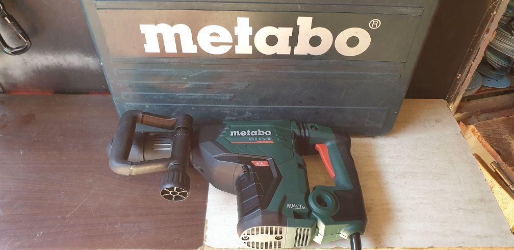 Vând demolator METABO MHEV 5 BL model 2019