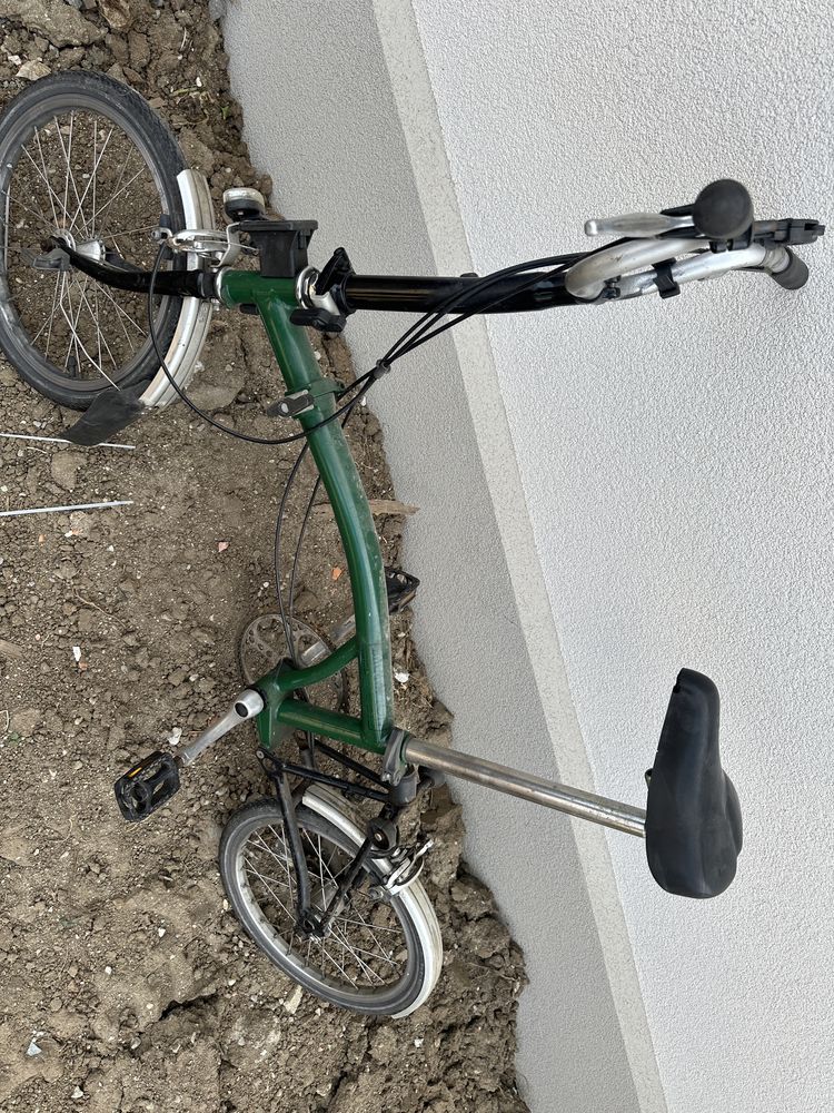 Bicicleta pliabila Brompton