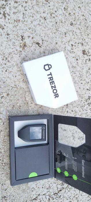 Portofel Crypto Trezor Model T - (Retur Amazon / Open-Box)
