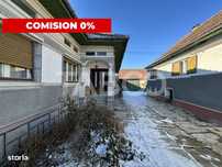 Casa cu potential de investitie 280 mp utili teren liber 2064 Cincu