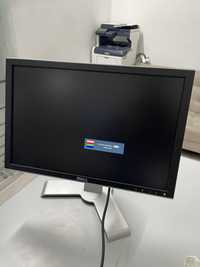 Monitor LCD calculator/desktop Dell 2009Wt 20inch widescreen