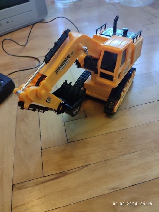 Ретро играчка Мотокар