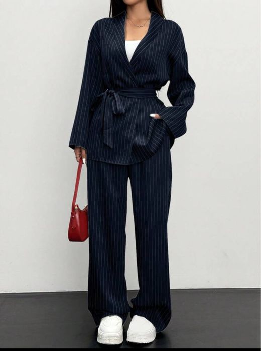 Сет от две части