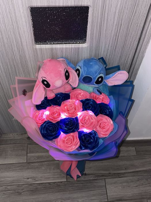 Buchet trandafiri satin Stitch