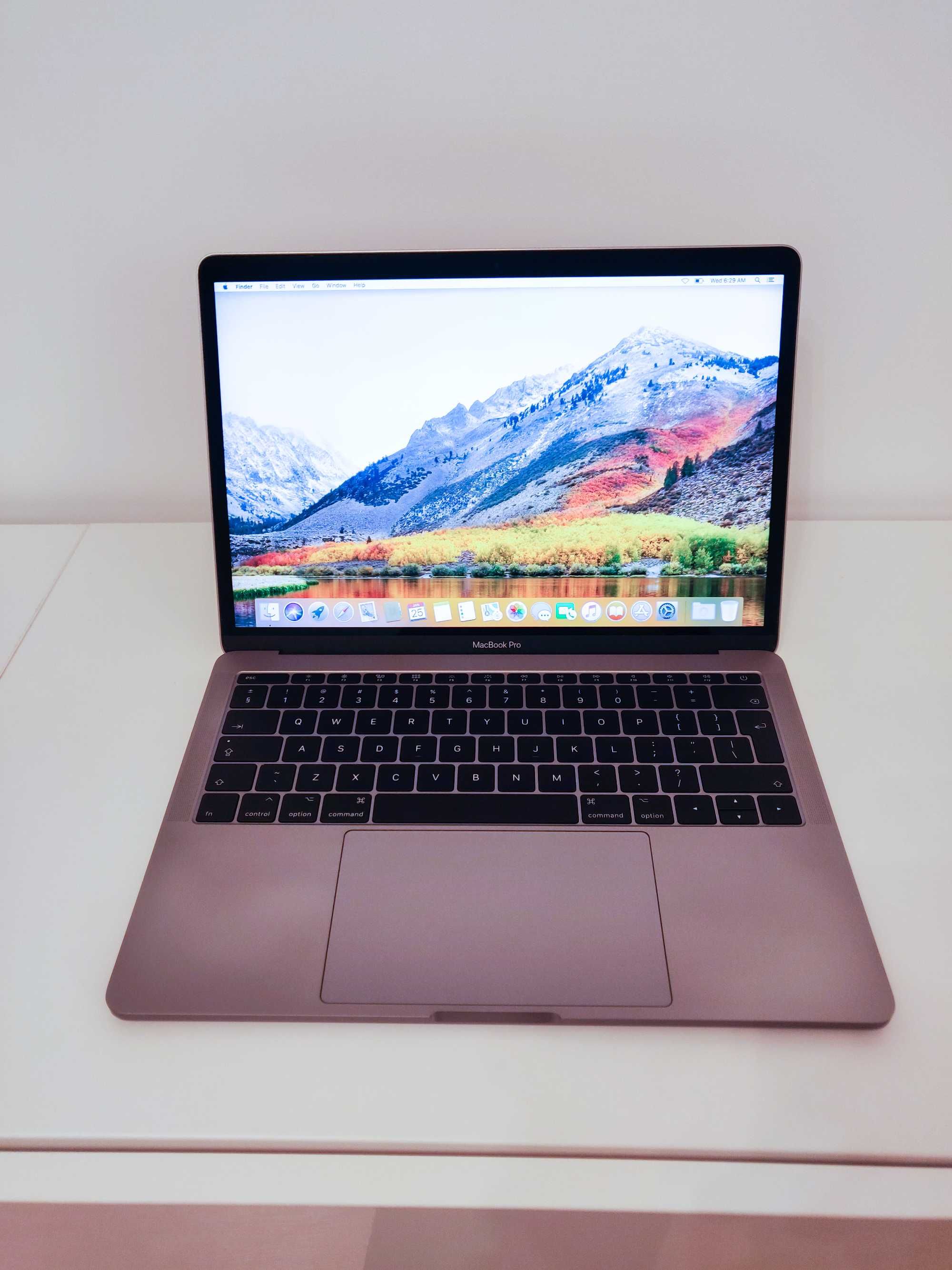 Macbook Pro 13inch Intel I5, 16GB RAM, 256 SSD