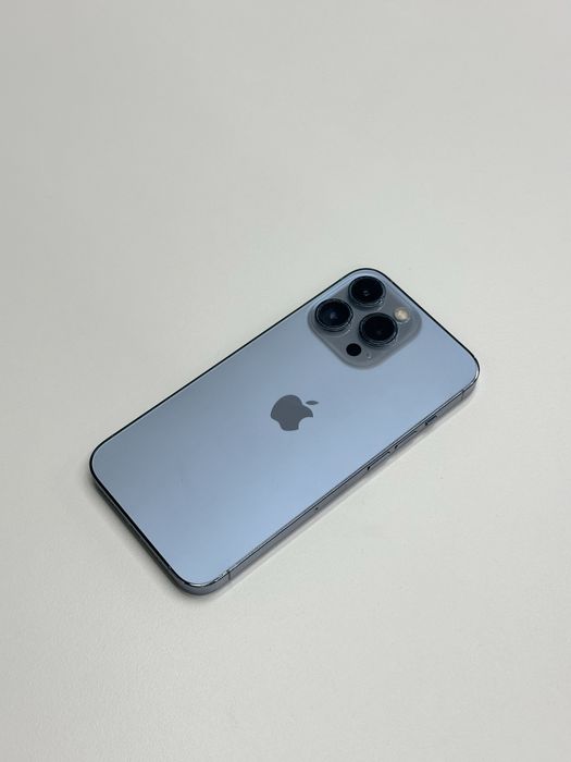 iPhone 13 pro 256 GB в отличном состоянии