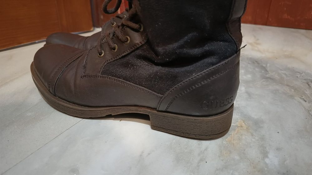 Ghete/bocanci barbati Guess 41