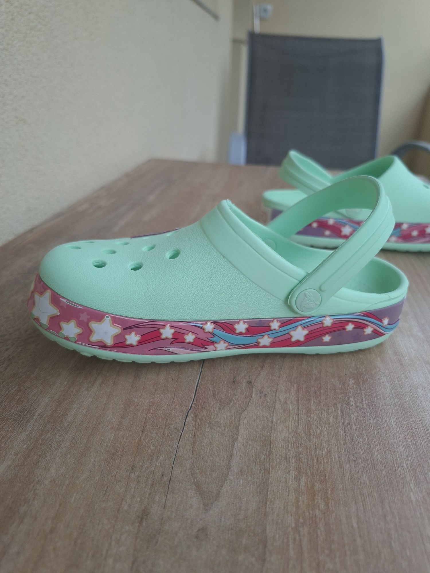Crocs. Еднорог за момиче