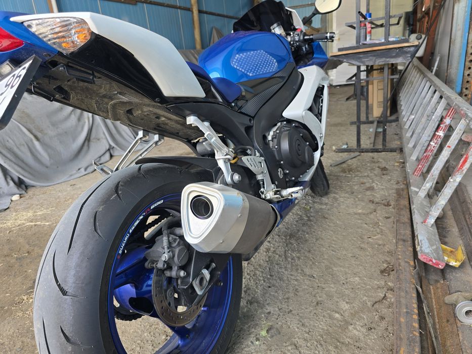 Suzuki GSX R 600