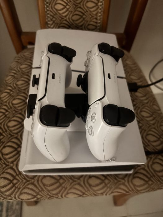 Продается Playstation 5