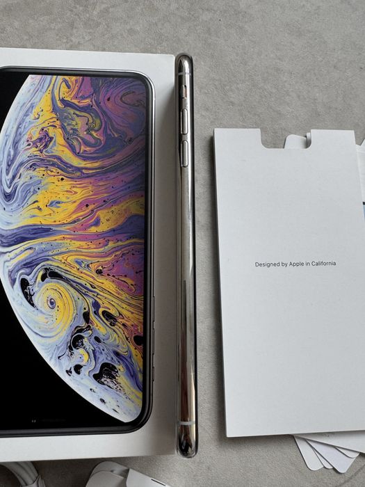 Xs max, liber retea,la cutie complet, ca nou
